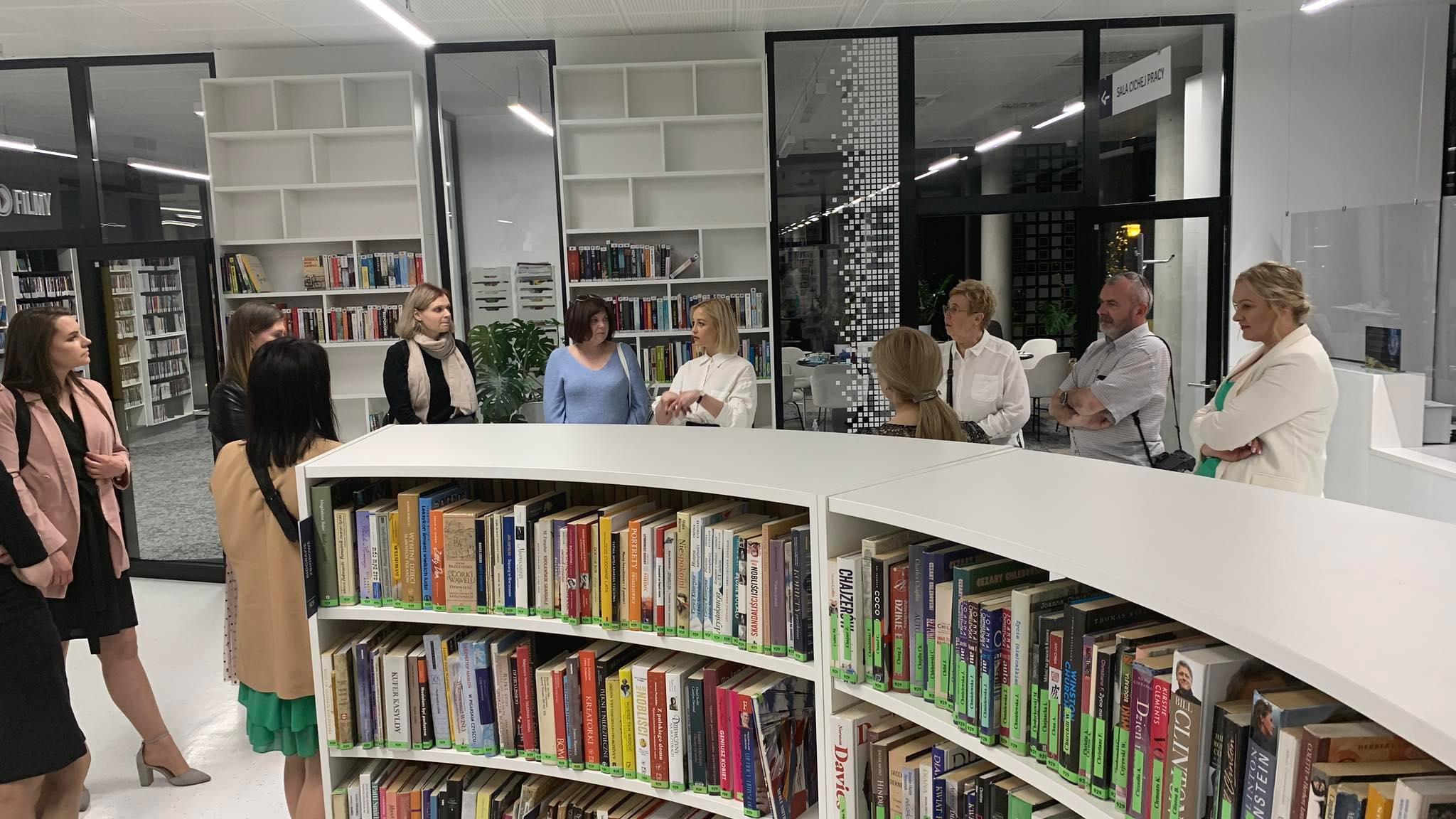 Prasminga radviliškiečių išvyka į Lenkiją – bibliotekininkai dalijosi patirtimi